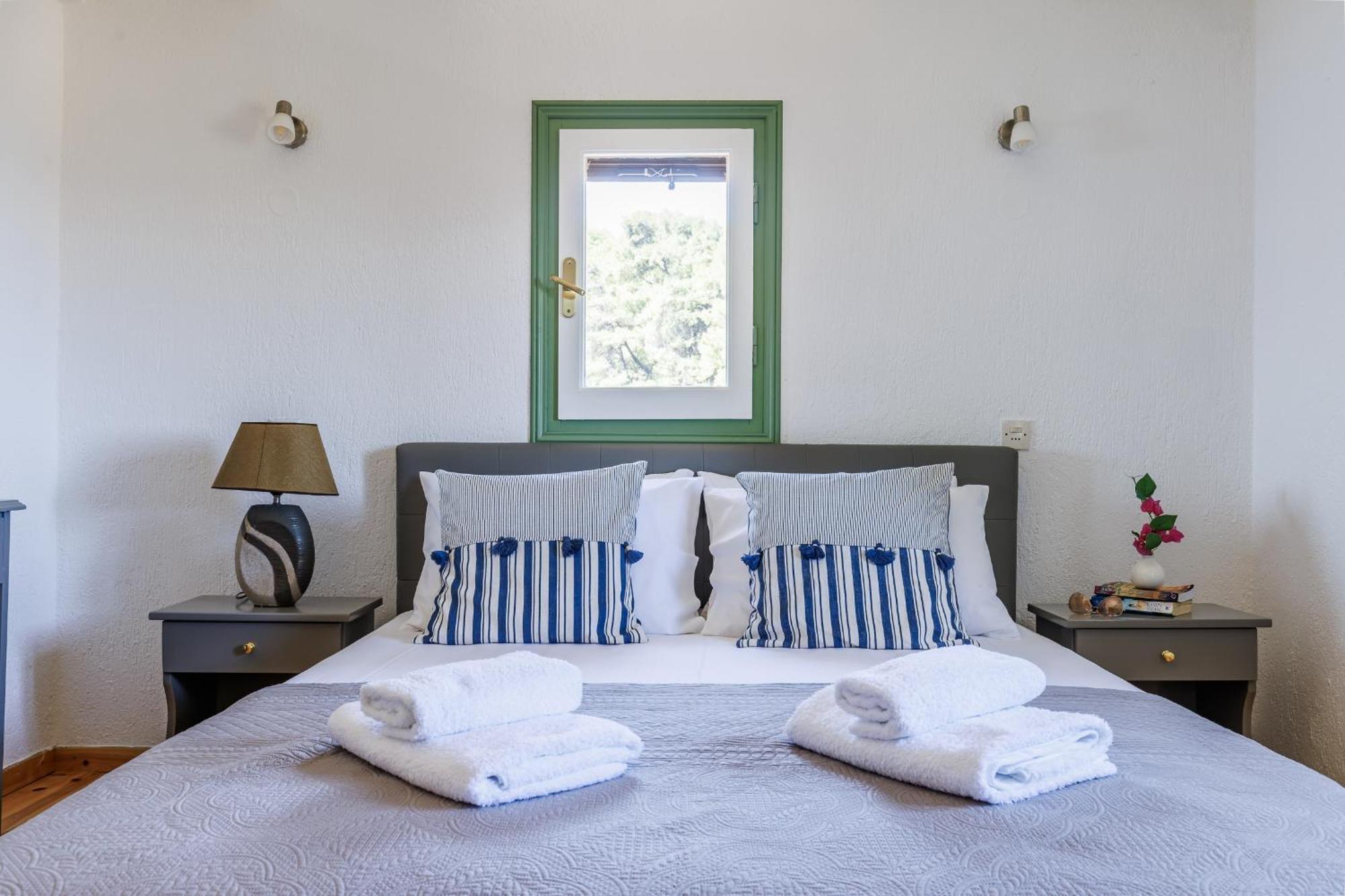 Nerissa Cottage - Skopelos Glossa Atheato 외부 사진