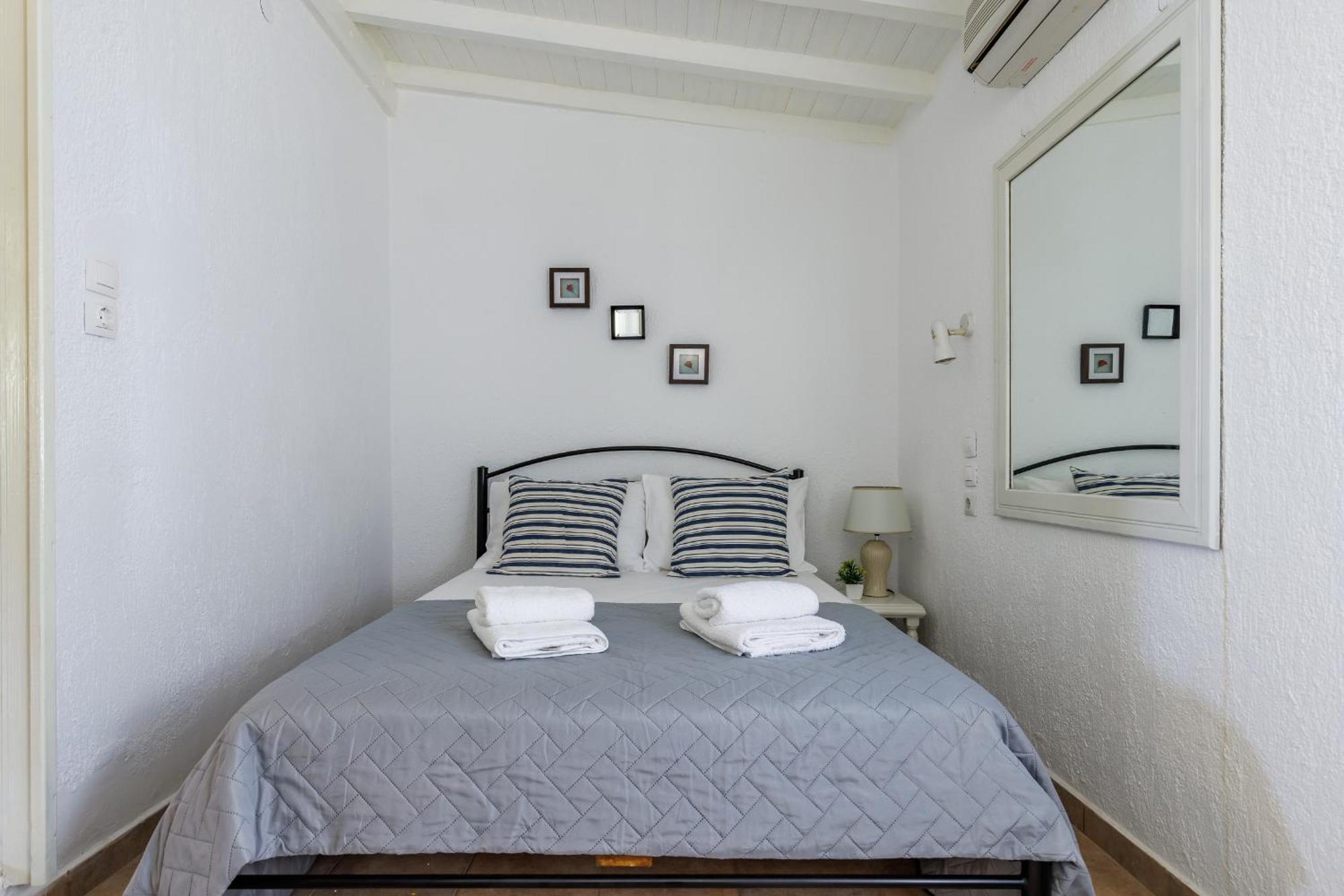 Nerissa Cottage - Skopelos Glossa Atheato 외부 사진