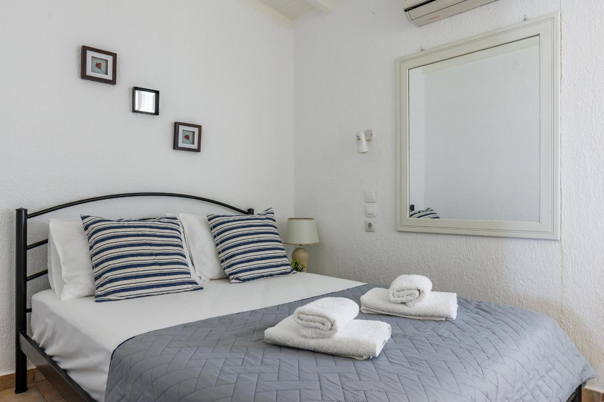 Nerissa Cottage - Skopelos Glossa Atheato 외부 사진